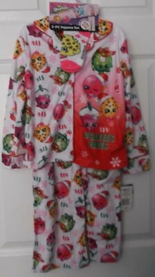 SHOPKINS CHRISTMAS 2-PC. PAJAMAS WITH SOCKS - PJs - SIZE 6 - NWT - Image 1 of 4