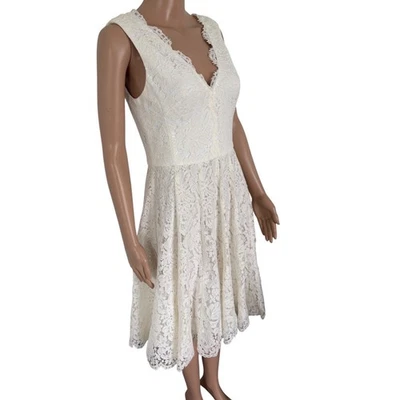 Vera Wang Lace Sleeveless Fit & Flare Dress 6 Bridal Feminine Cocktail Glam  - Image 1 of 4