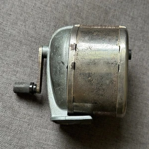 Vintage Boston Desk Mount Pencil Sharpener – Metal Hand Crank – Original - Picture 1 of 7