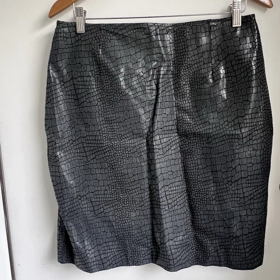 Vintage 90s David Benjamin 100% leather snakeprint skirt size 14 - Image 1 of 4