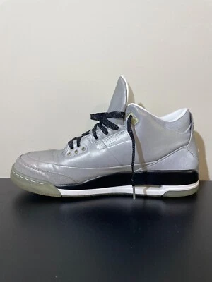 Size 11.5 - Jordan 3 5Lab3 - Reflective Silver 2014 -  PRE-OWNED - 631603-003 - Image 1 of 4
