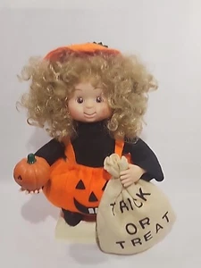 Vintage 90's Rare Santa's Best Animated Girl Halloween Fall Decor - Picture 1 of 9