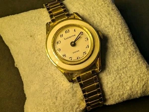 RARE UNIQUE SWISS Art Deco Watch Lucerne 17 Jewels Vintage Women's Wristwatch - Picture 1 of 16