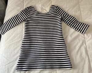 Vestido Lily Pulitzer Niños Charlene Rayas XS Espalda Cremallera Bolsillos Elastizado Náutico - Imagen 1 de 4