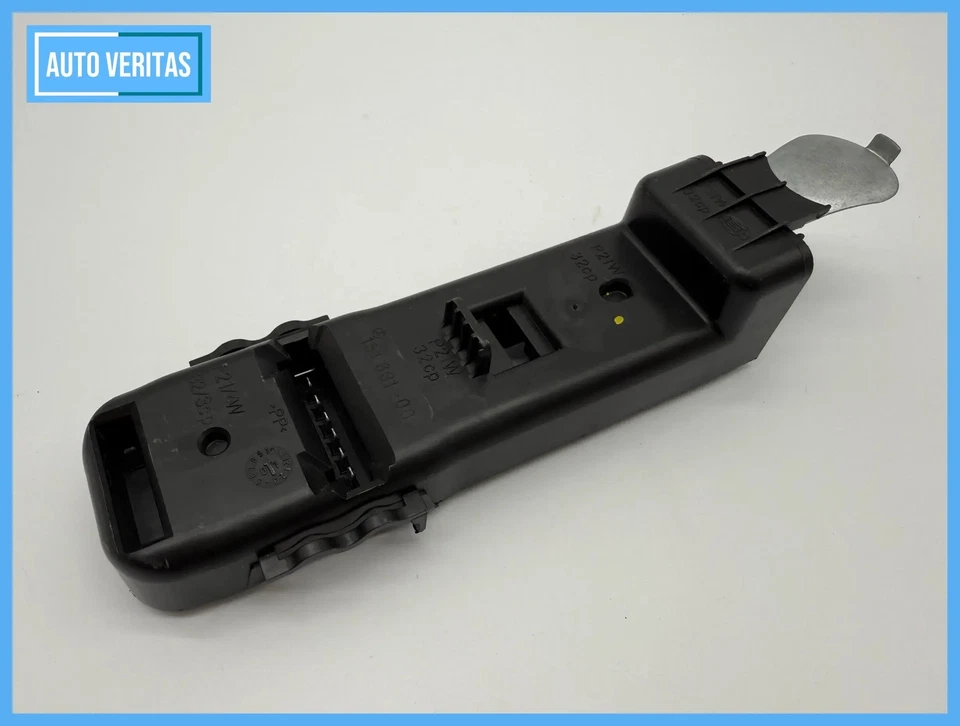 Mercedes-Benz C-Class Coupe CL203 Lamp Carrier Rear Light 15163300 / 15163100 - Image 1 of 4