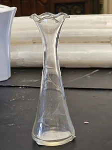 Princess House Vintage Hand Blown Etched Glass Bud Vase Ruffled Edge - Picture 1 of 2