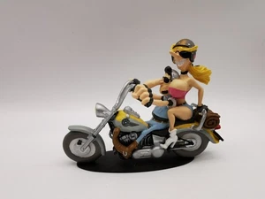 Joe Bar Team - Esther Bag und James Eplot Harley-Davidson 1240 Low Rider - Bild 1 von 2