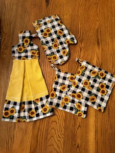 Geschirrtuch "SONNENBLUMEN" mit 2 Topflappen & 1 Ofenhandschuh (4er Set) - Bild 1 von 2