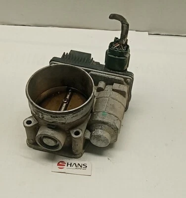 Nissan Máxima 2002-2006 carrocería del acelerador Foto 1 de 4