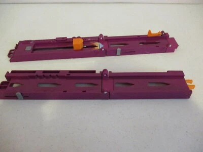 Hot Wheels-Flip 'n Go-Meteor Mayhem-K8832-2 Pistas de Lanzador Púrpura-2006-Reemplazo Foto 1 de 4