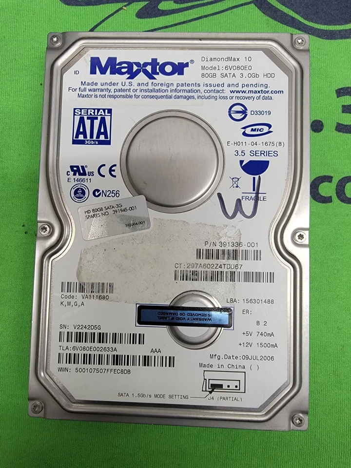 MAXTOR DiamondMax Plus 10 80 GB 7200 RPM,3.5" 6V080E0 Internal SATA Hard Drive - Image 1 of 1