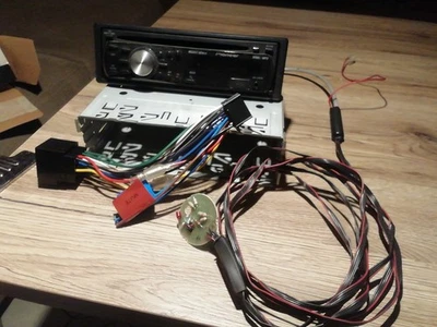 Cd-Radio MP3 AUX USB Pioneer DEH-2200UB - Bild 1 von 4