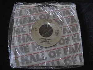 The Hollies He Ain’t Heavy, He’s My Brother/Carrie-Anne Epic 45 RPM 7" Single - Picture 1 of 3