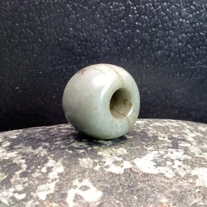 Ancient Pre Columbian Jade Pendant combine shipping #482 - Picture 1 of 5