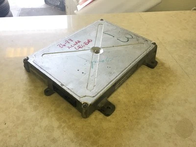 87 88 1986 Acura Legend motor OEM caja de computadora 37820-PH7-684 Foto 1 de 3