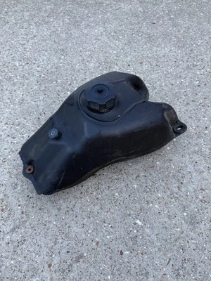 Tampa do tanque de combustível Yamaha raptor 660 tanque de gasolina yfm660 yfm660r 01-05 - Imagem 1 de 4