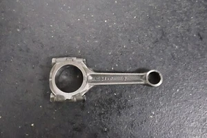 HONDA 1985 VF700C MAGNA ENGINE MOTOR CRANKSHAFT CRANK CONNECTING ROD - Picture 1 of 10