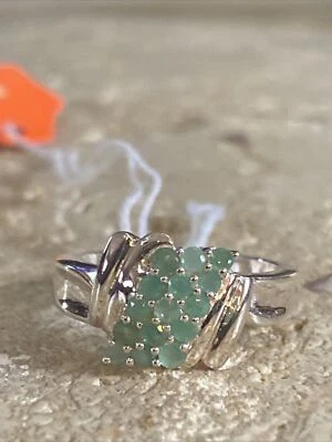 Nuevo con etiquetas Anillo Esmeralda Plata de Ley 925 Talla 7 Precio de venta sugerido por el fabricante $179 #2057 Foto 1 de 4