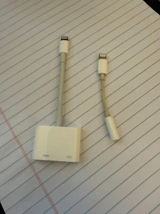 Genuine Apple Lightning to Digital AV Adapter HDMI (FREE 3.5 adapter) - Photo 1/2