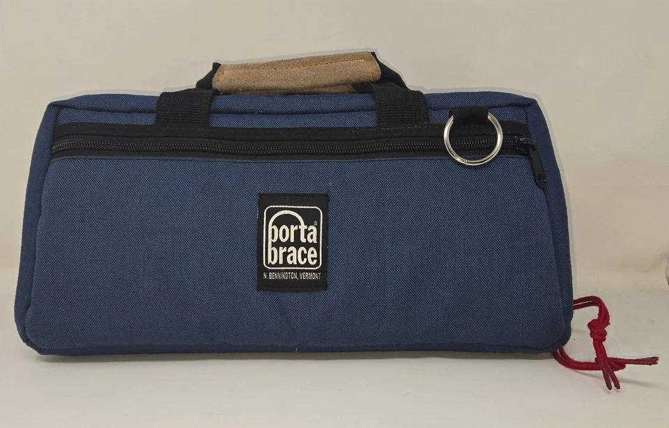 Porta Brace CS-DV2U Estuche Compacto para Videocámara Suave Reforzado Azul 15" x 10" x 9" Foto 1 de 4