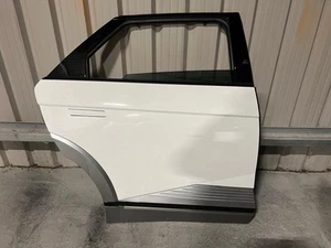 HYUNDAI IONIQ 5 REAR DRIVER SIDE DOOR COMPLETE 2021+ - Picture 1 of 2