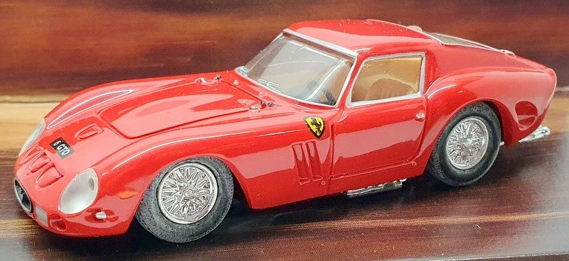 Corgi 1/43 Scale Diecast D740 - Ferrari 250 GTO - Red - Image 1 of 4