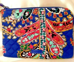 Vera Bradley's ICONIC POUCH WRISTLET in ROMANTIC PAISLEY 8 x 6, Purse, Bag, NWT - Picture 1 of 10
