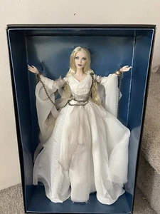 Barbie Haunted Beauty Ghost Puppe Box beschädigt - Bild 1 von 12