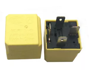 2 PIEZAS HELLA 4RD007794-00 A0025421419 Relé Automotriz 12V Amarillo NUEVO - Imagen 1 de 1