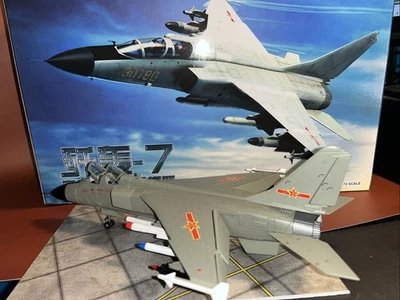 Air Force 1 1/72 Xian JH-7 Flying Leopard Fighter-bomber PLAAF, China AF1-0066 - Image 1 of 4