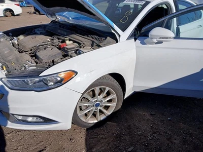 Used Front Left Fender fits: 2017 Ford Fusion L. w/o charging port Front Left Gr - Image 1 of 4