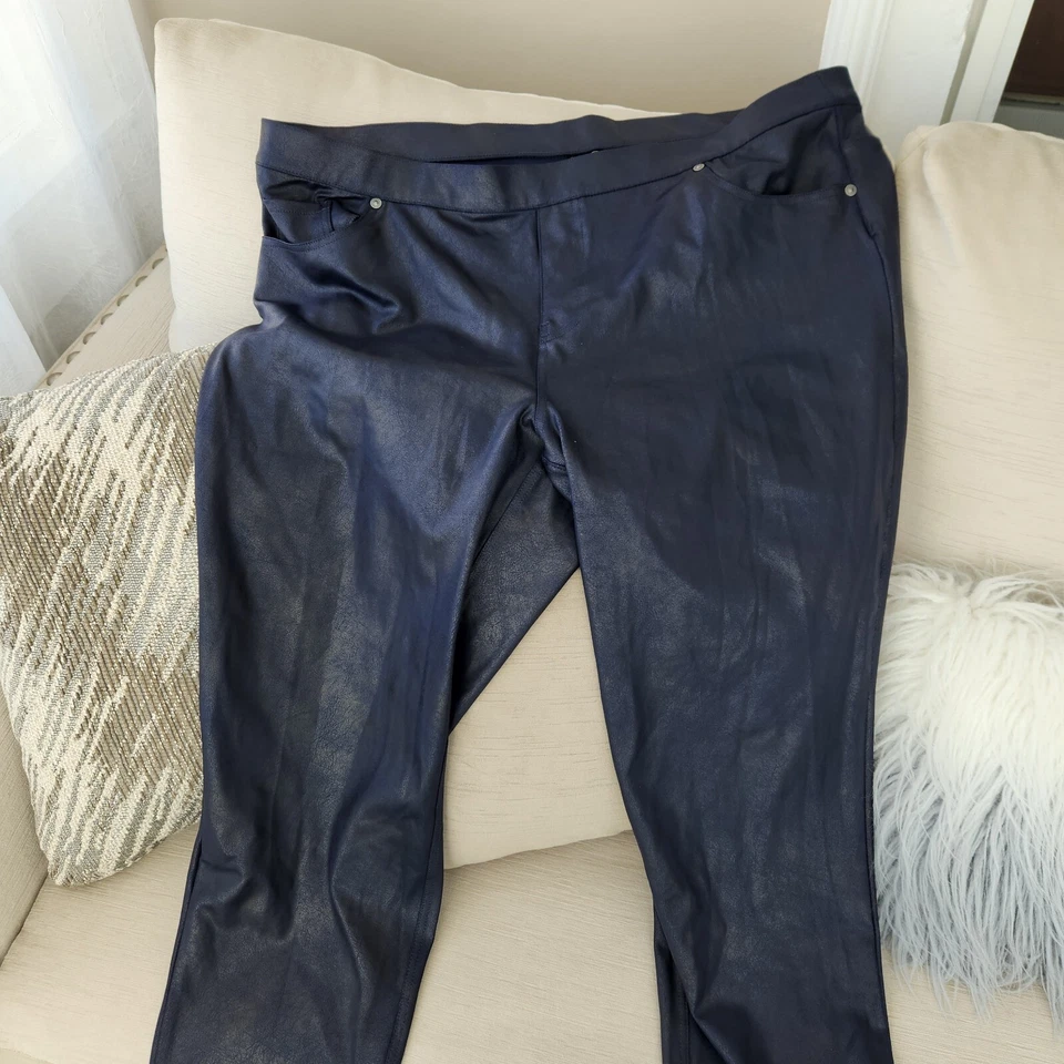 DG2 by Diane Gilman Slim & Sleek Coated Knit Leggings Navy 2XP - Image 1 of 4