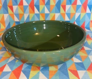 NEU FIESTA nicht mehr produziert SALBEIGRÜN 38 Unzen Medium BISTROSCHALE FIESTAWARE - Bild 1 von 6