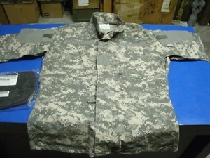 ACU SHIRT/COAT ARMY COMBAT FR SMALL REGULAR WITH ELBOW PADS NEW - Picture 1 of 10
