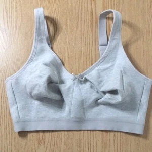 New Women’s Fruit 🍉 of the Loom Fit for Me Light Gray Bra Wide Straps Size 38G - Picture 1 of 5