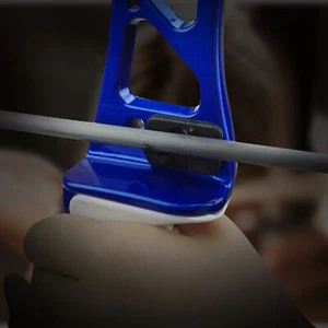 (4 Sets Archery Rest Recurve Bow Plastic Right Hand Hunting AccessorY MU - Picture 1 of 24