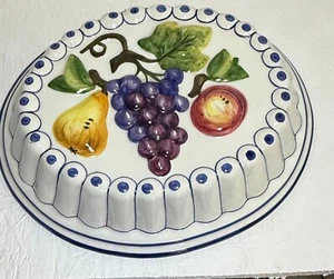 Vintage Mold Ceramic Italian Grapes Hand Painted Home Decor 13x11 - Picture 1 of 2