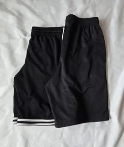 Size 10/12 Boys Black Mesh Lined Gym Shorts - Picture 1 of 8