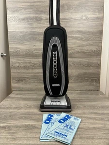 Oreck XL Signature Plus II Type 8 Upright Vacuum Cleaner U4180HHPDQ Tested - Picture 1 of 9