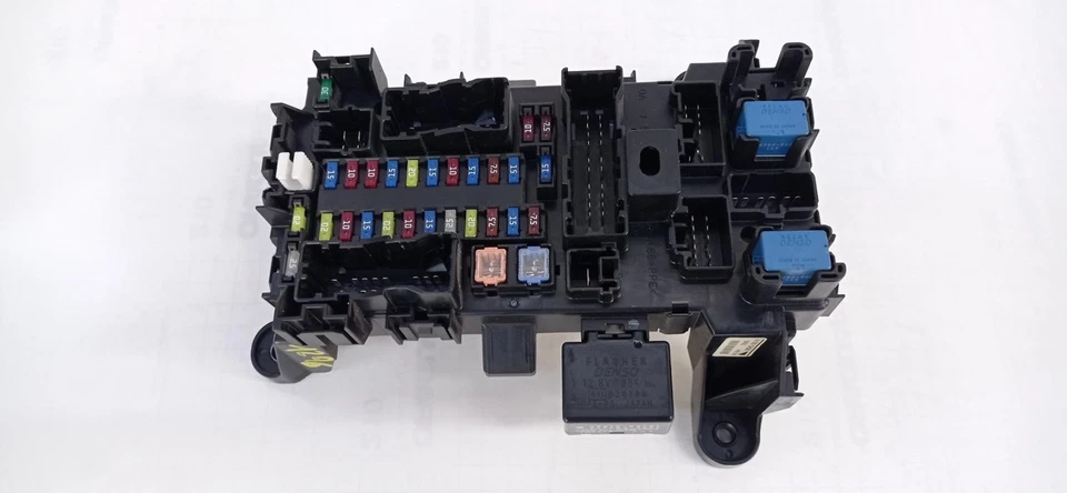 01595H269421 Caja Reles/Fusibles para SUZUKI GRAND VITARA (JB/JT) 2006 113846 - Imagen 1 de 4