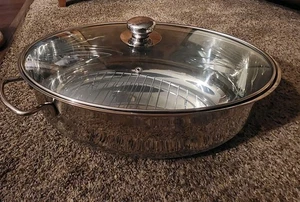 Oneida Immaculate 18/10 Stainless Steel 12qt Covered Oven Roaster Pan & Trivet - Picture 1 of 4