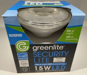 Greenlite Led Bulb Dusk to Dawn indoor/outdoor Auto ON Off Smart Security FLOOD - Picture 1 of 4
