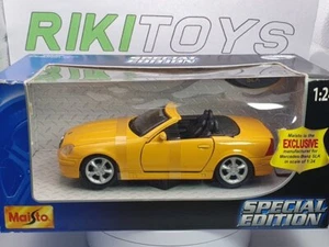 Mercedes Benz 200 SLK Maisto 1/24 Giallo 1997 - Foto 1 di 3