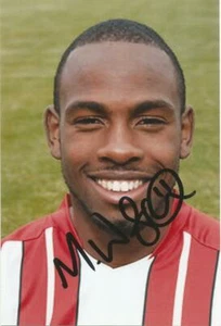 BRENTFORD: MYLES WESTON SIGNED 6x4 PORTRAIT PHOTO + COA - Bild 1 von 1