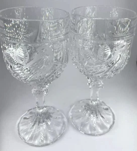 Set of 2 Vintage Hofbauer The Byrdes Collection Wine Glass Pair Germany Crystal - Picture 1 of 24