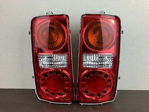 Nissan Elgrand E51 2004-2010 Rear Right Left Lower Pair Taillights Set OEM C57 - Picture 1 of 8