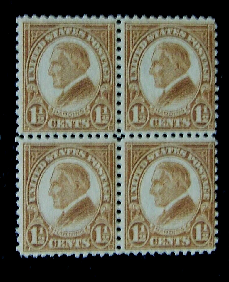 US 1.5¢ Stamp block of 4 SC #633 HARDING MH, 1927 - Image 1 of 1