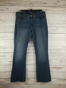 Levi Strauss & Co Signature Women’s Modern Boot Cut Blue Jeans 32X30 Gold Stitch - Picture 1 of 8