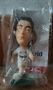 OZIL  REAL MADRID  OFFICIAL  (DIARIO AS)  1 FIGURE  2009-2010