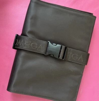 全新 Omega 旅行 Dopp 包 - 三折收纳袋。 11 英寸宽,开口至 25.5 英寸 — 第 1/4 张图片